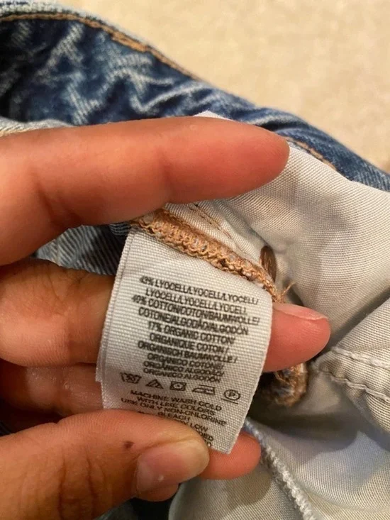 Free People Distressed Ripped Frayed Jeans - Picture 8 of 8